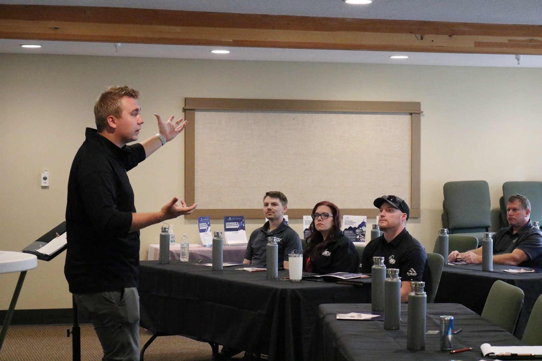Andy Bergmann teaching a group training session